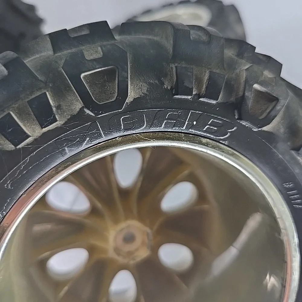 Vintage Pro-Line 40‎ Series Moab 3.8
